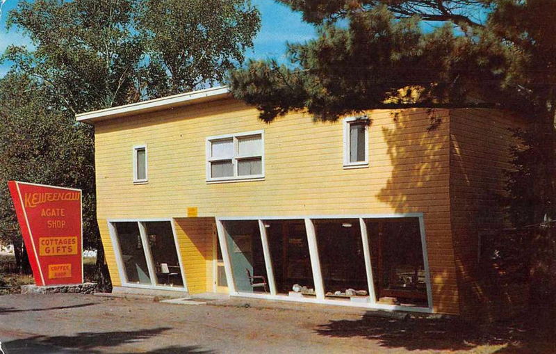 Keweenaw Agate Shop - Vintage Postcard (newer photo)
